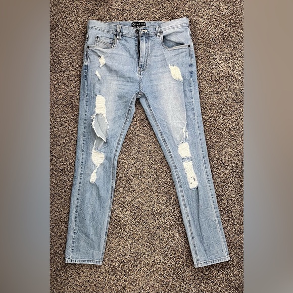 Empire Men Distressed Light Blue Jeans - Picture 1 of 7